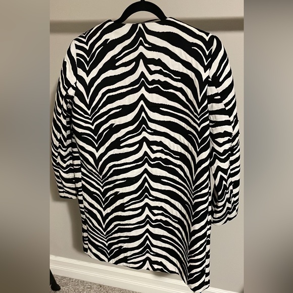 Zara zebra jacket - Picture 3 of 3